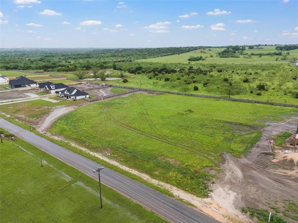 1 acres in McLennan County gallery image 3