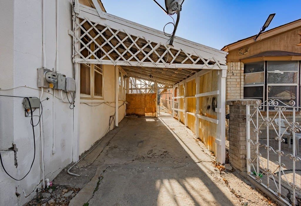 5,700 acres in Maverick County featured view