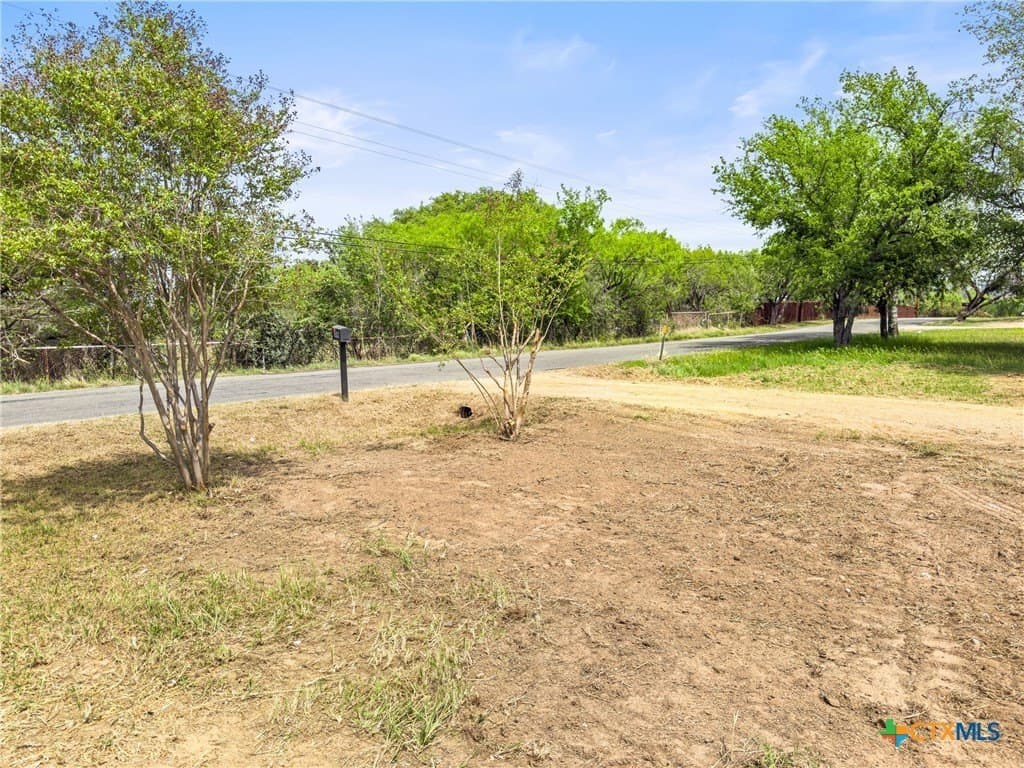 0.23 acres in Burnet County - photo 10