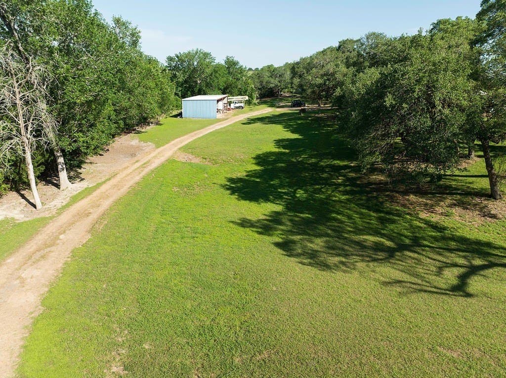 3.85 acres in Fayette County - photo 3