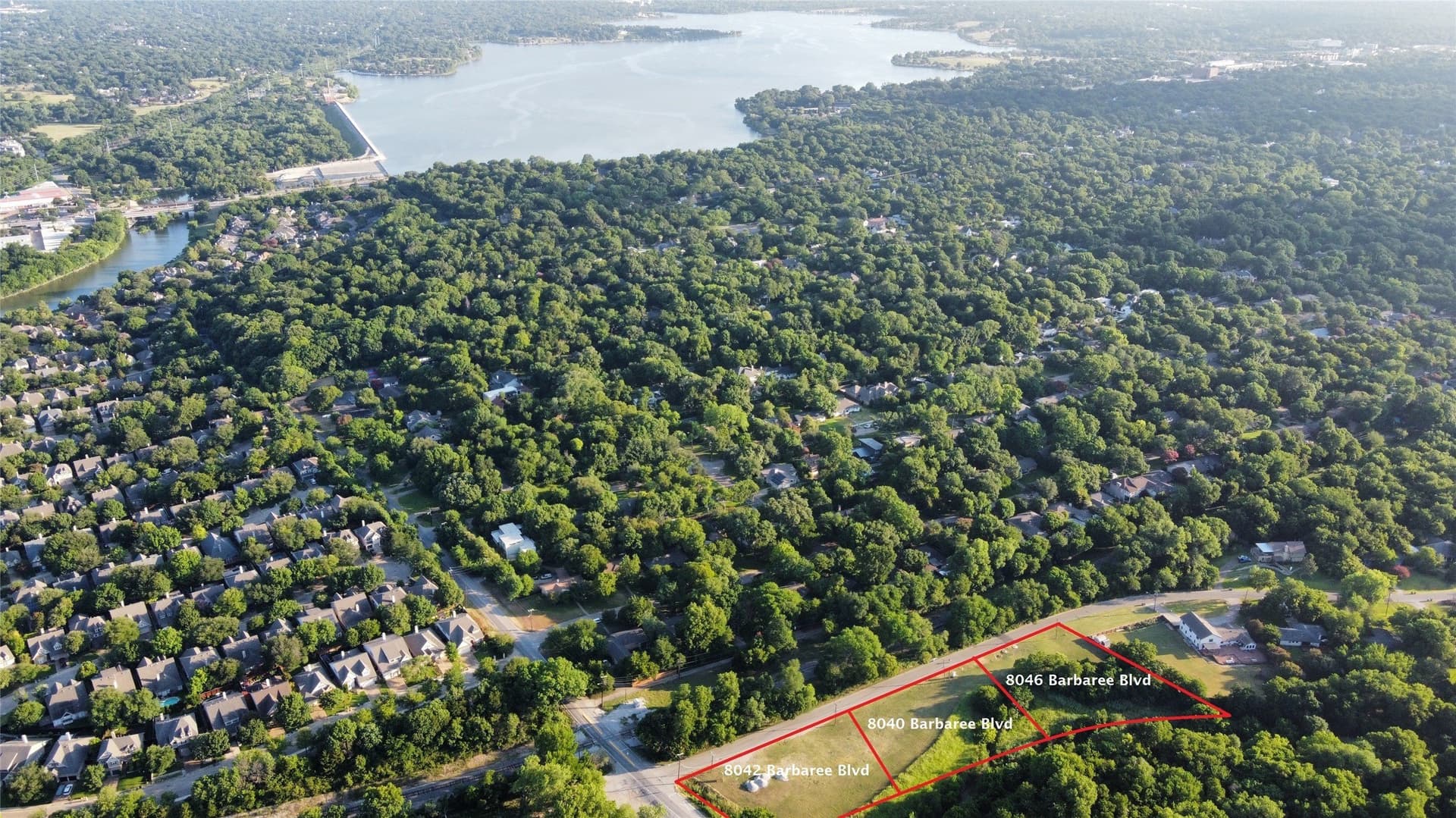 1.8 acres in Dallas County gallery image 2