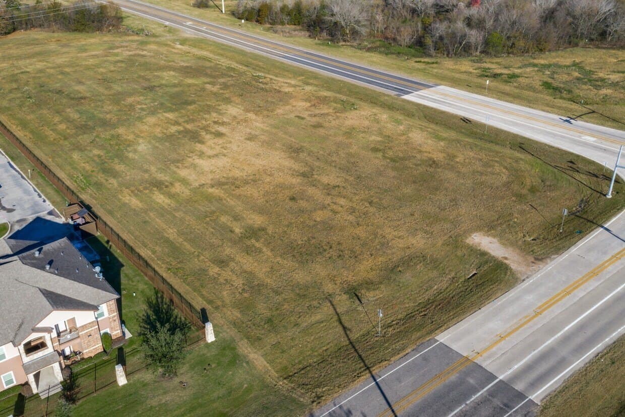 3.92 acres in Hopkins County - photo 2