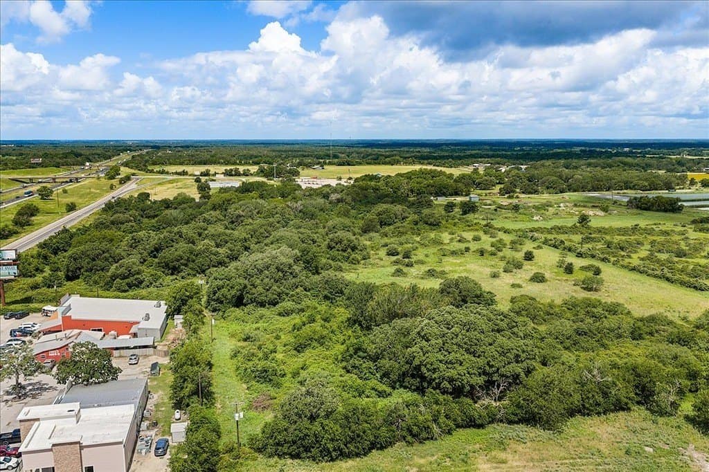 21.8 acres in Fayette County gallery image 3