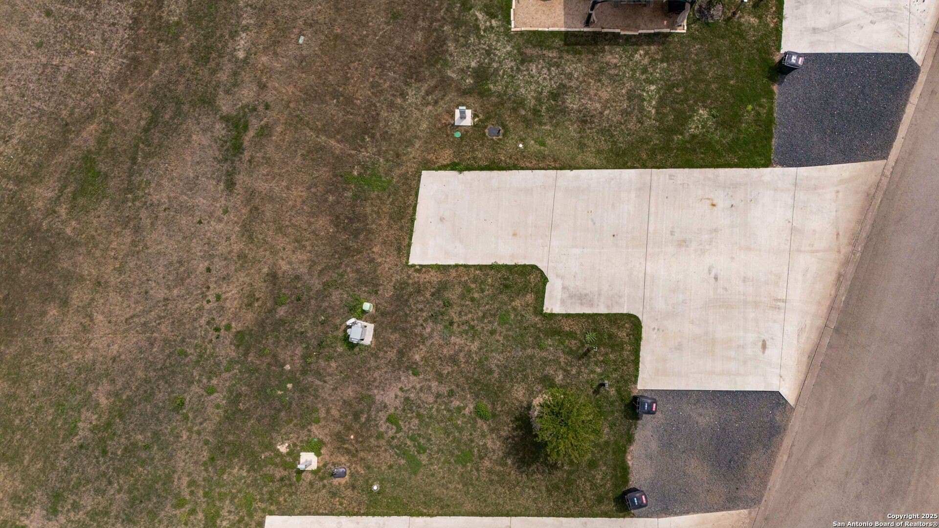 0.1 acres in Gillespie County - photo 8
