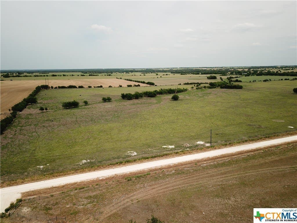 10.1 acres in Coryell County gallery image 3