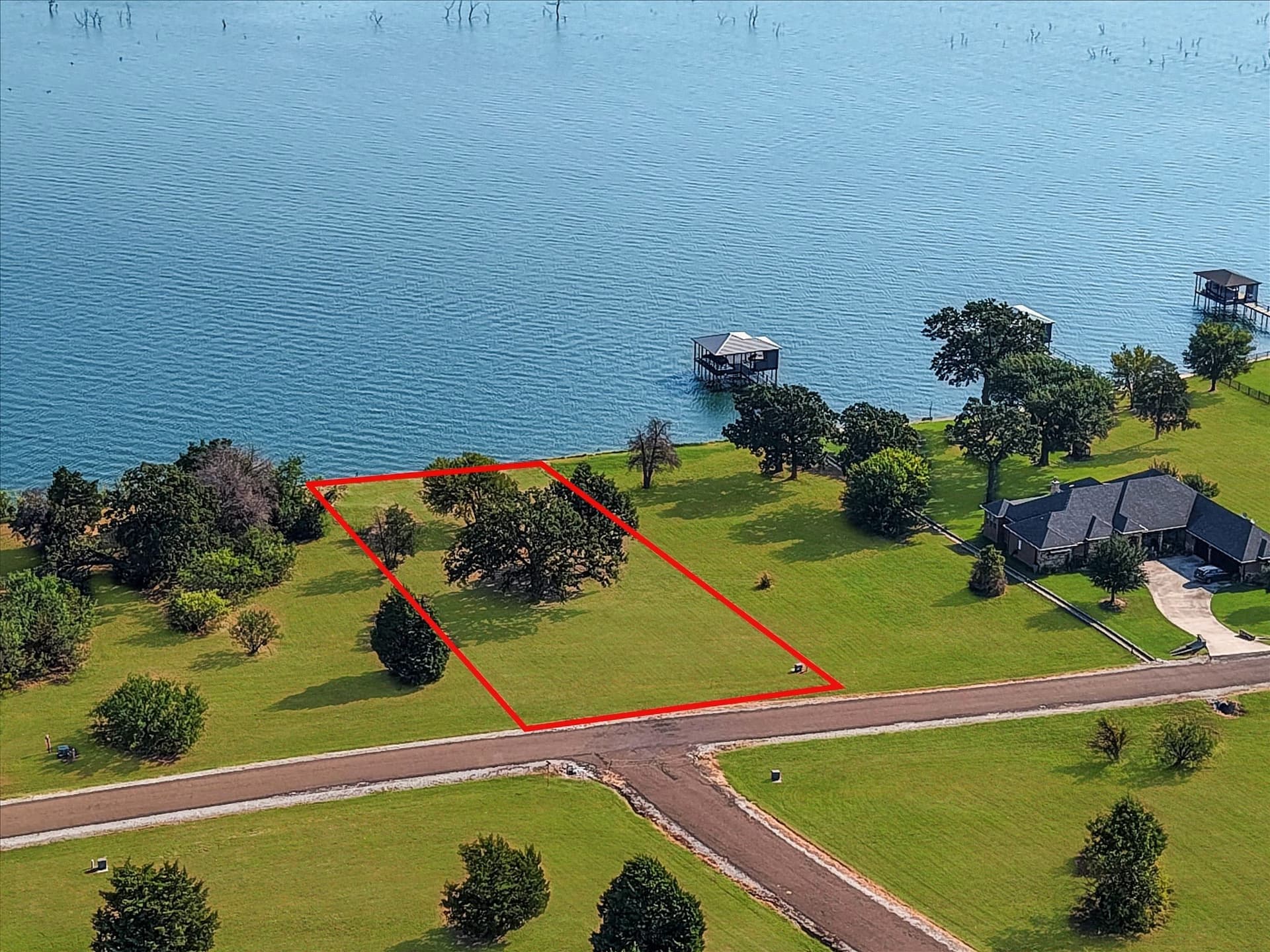 0.75 acres in Navarro County