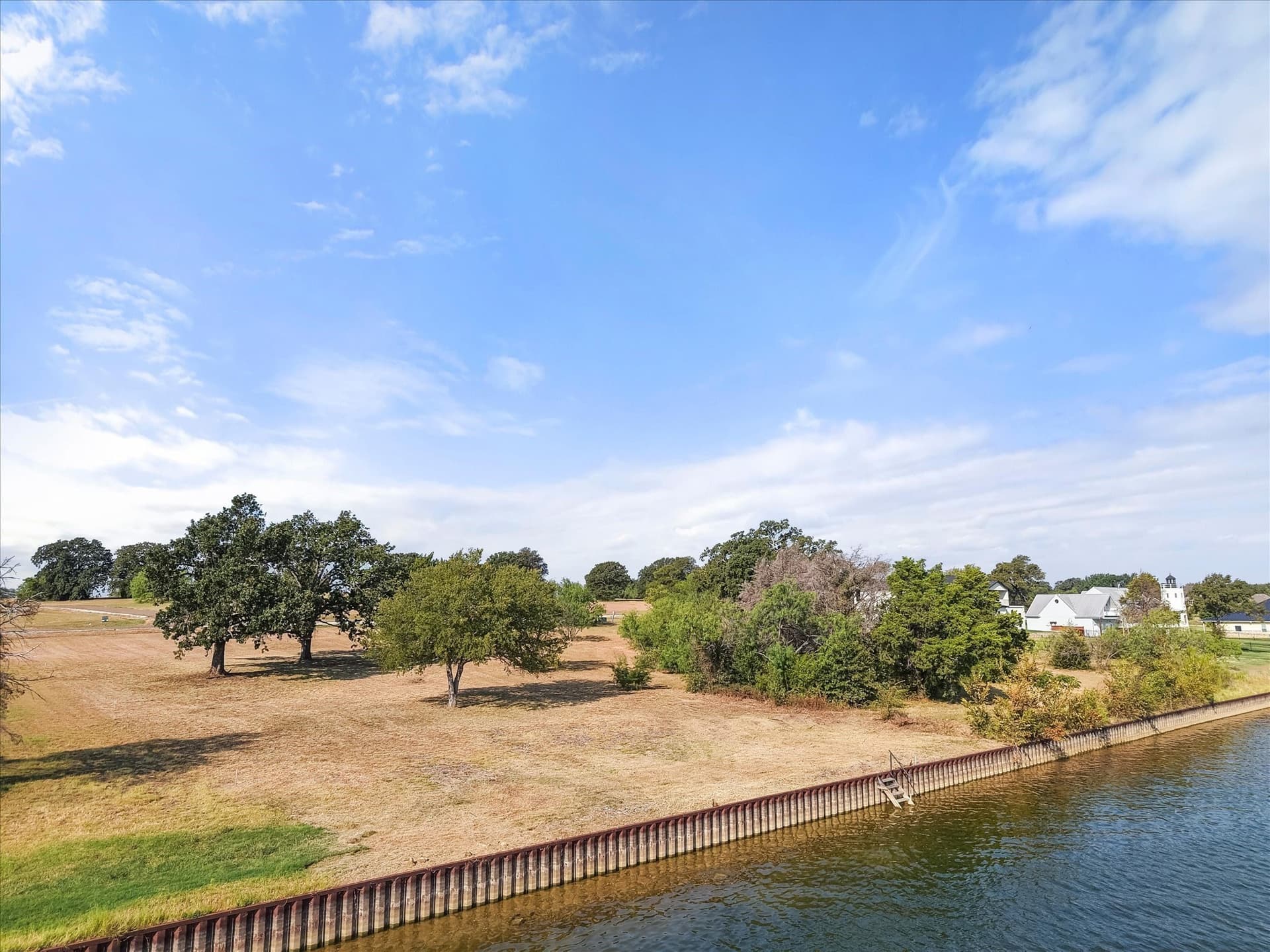 0.75 acres in Navarro County - photo 10