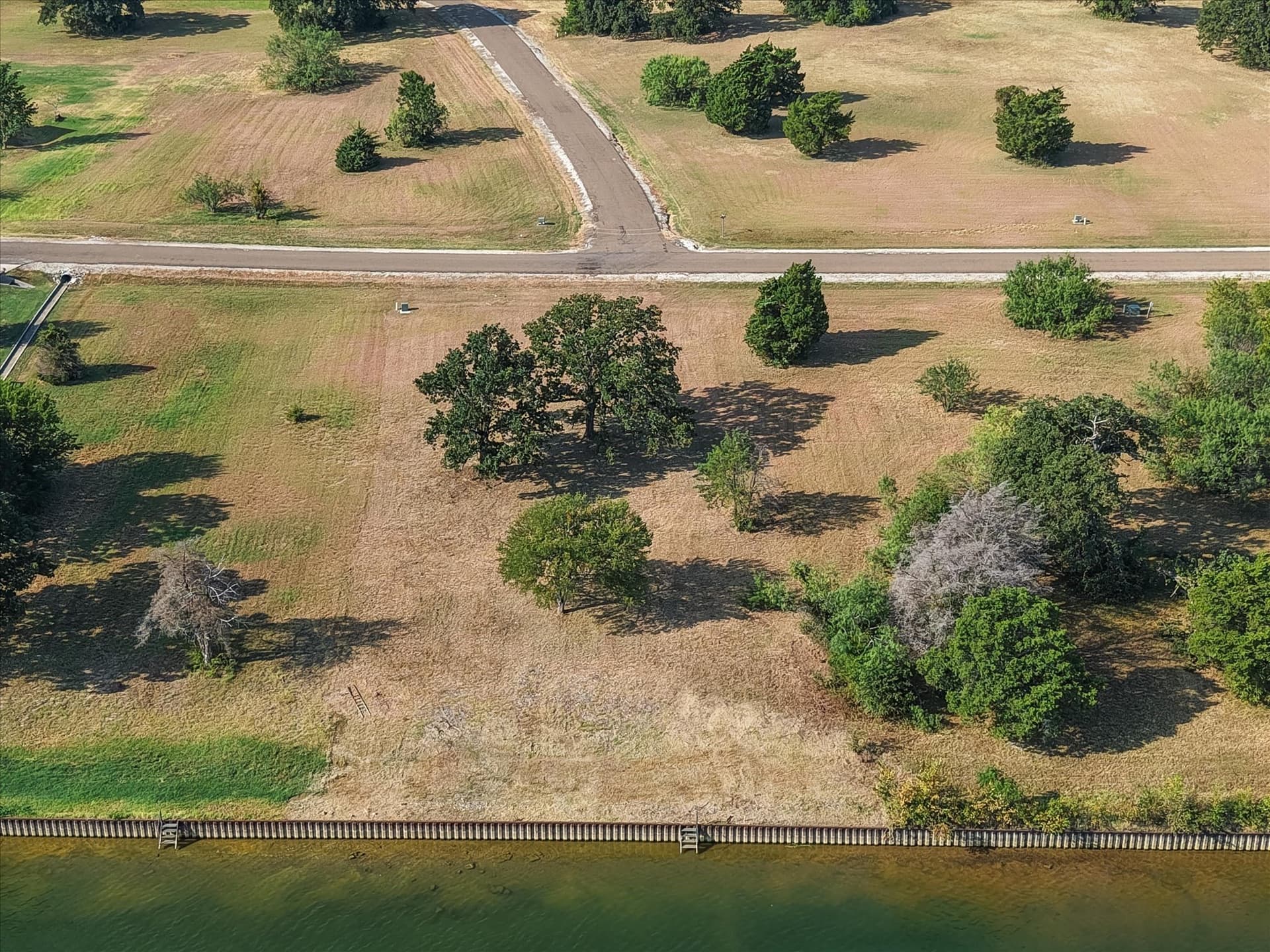 0.75 acres in Navarro County - photo 12