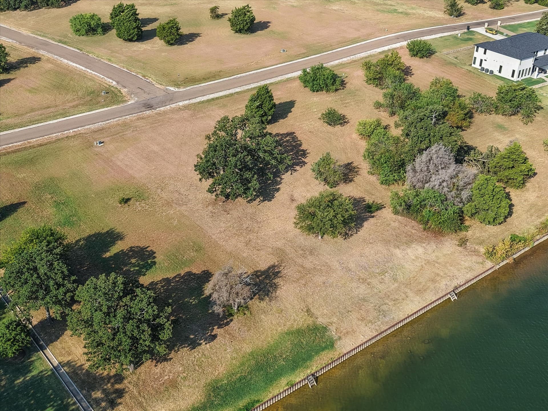 0.75 acres in Navarro County - photo 18