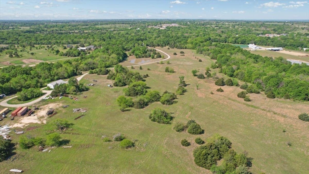 68.52 acres in Hunt County - photo 25