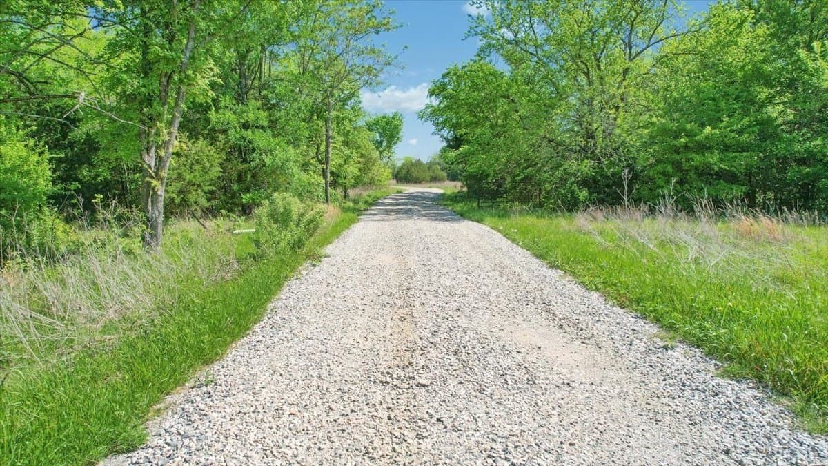 68.52 acres in Hunt County - photo 31