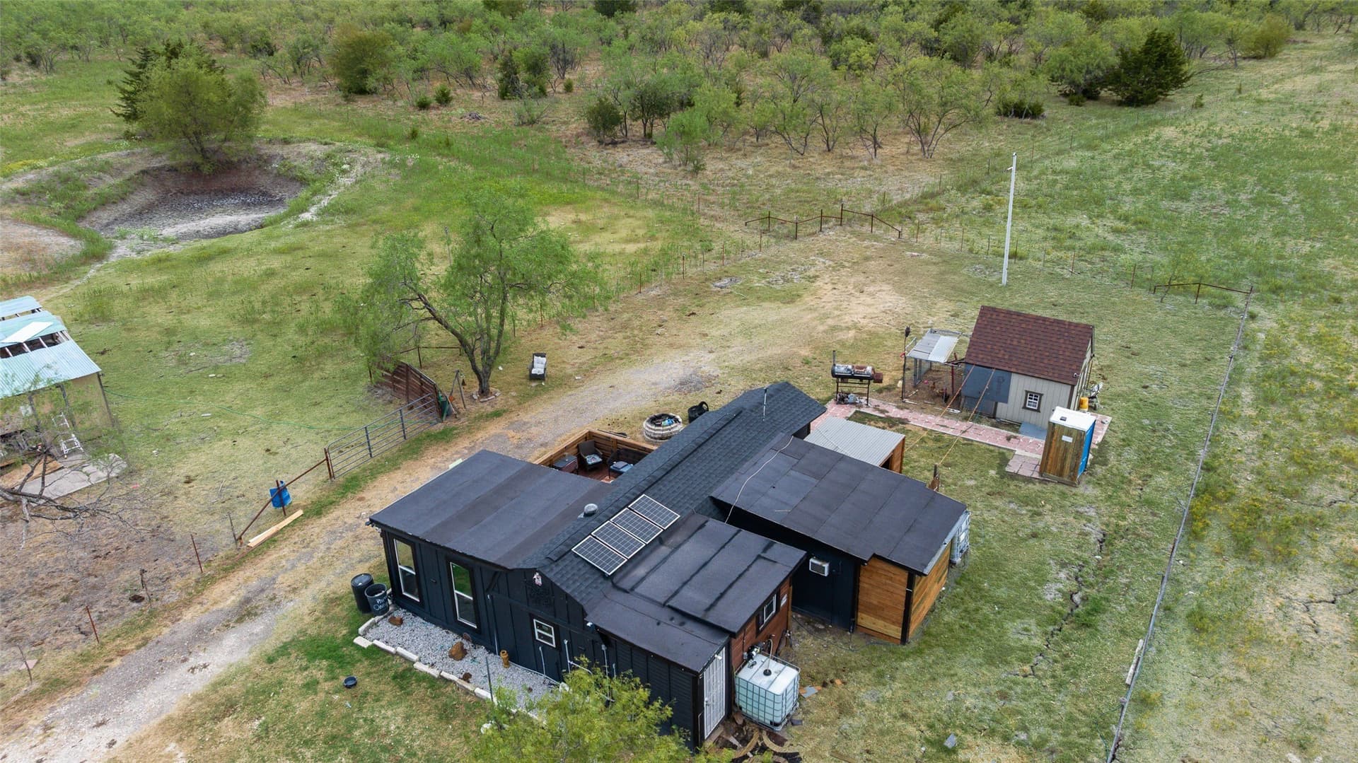33.65 acres in Navarro County - photo 8