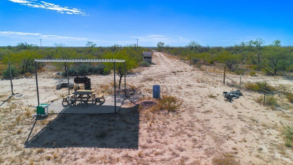 2.7 acres in Maverick County - photo 14