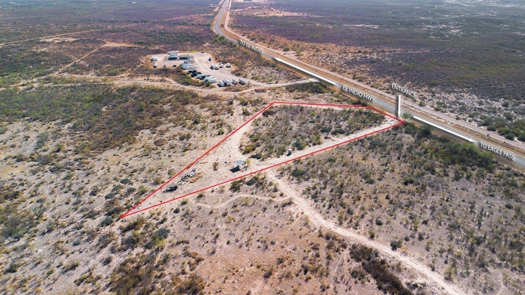 2.7 acres in Maverick County - photo 6