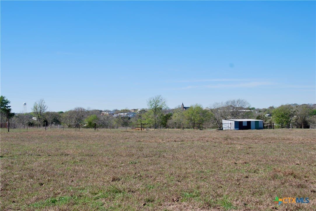 34.62 acres in Lavaca County