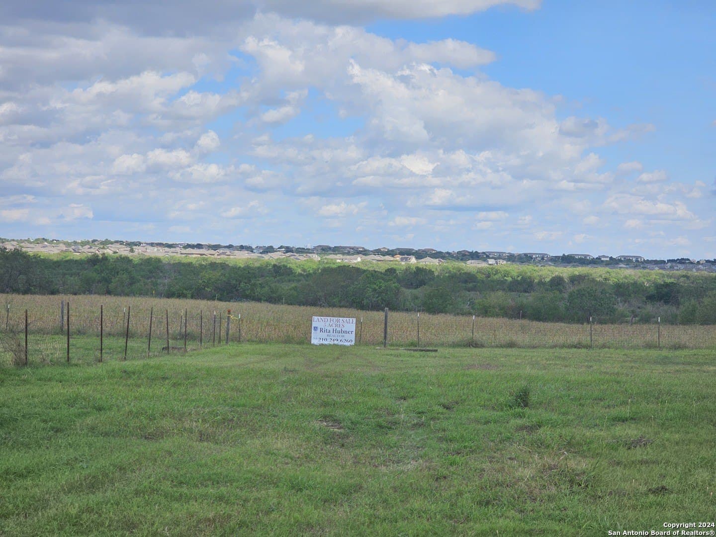 4.96 acres in Bexar County - photo 4