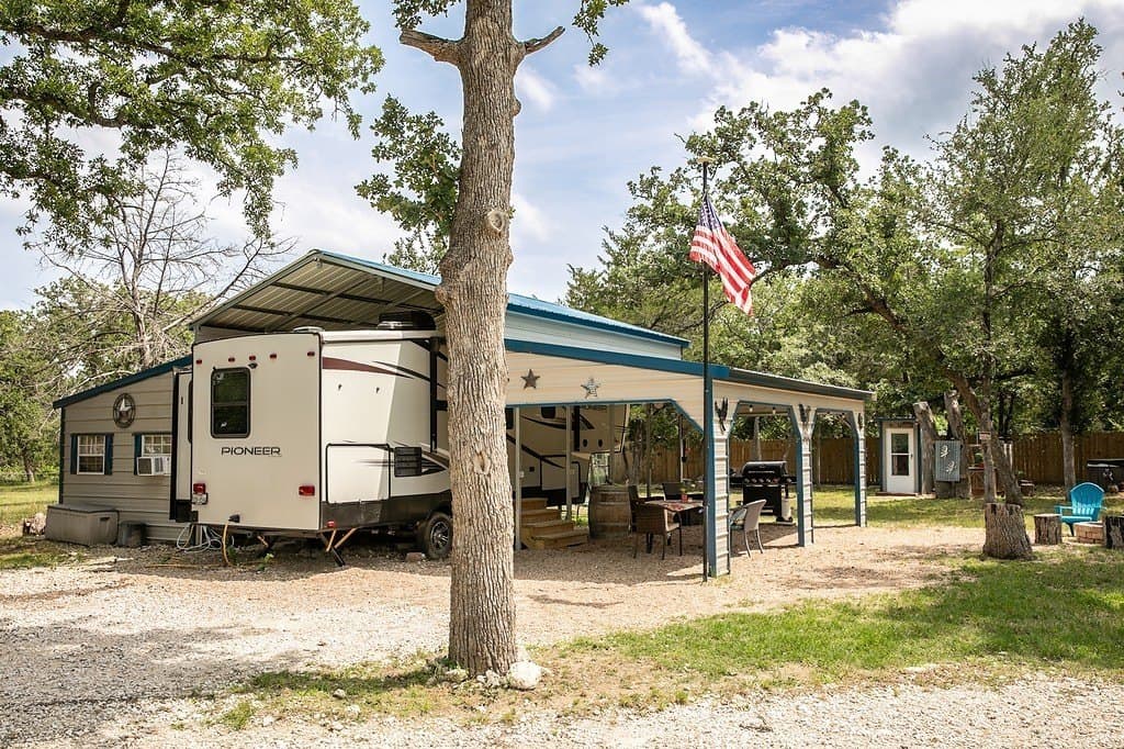 0.58 acres in Burleson County - photo 7