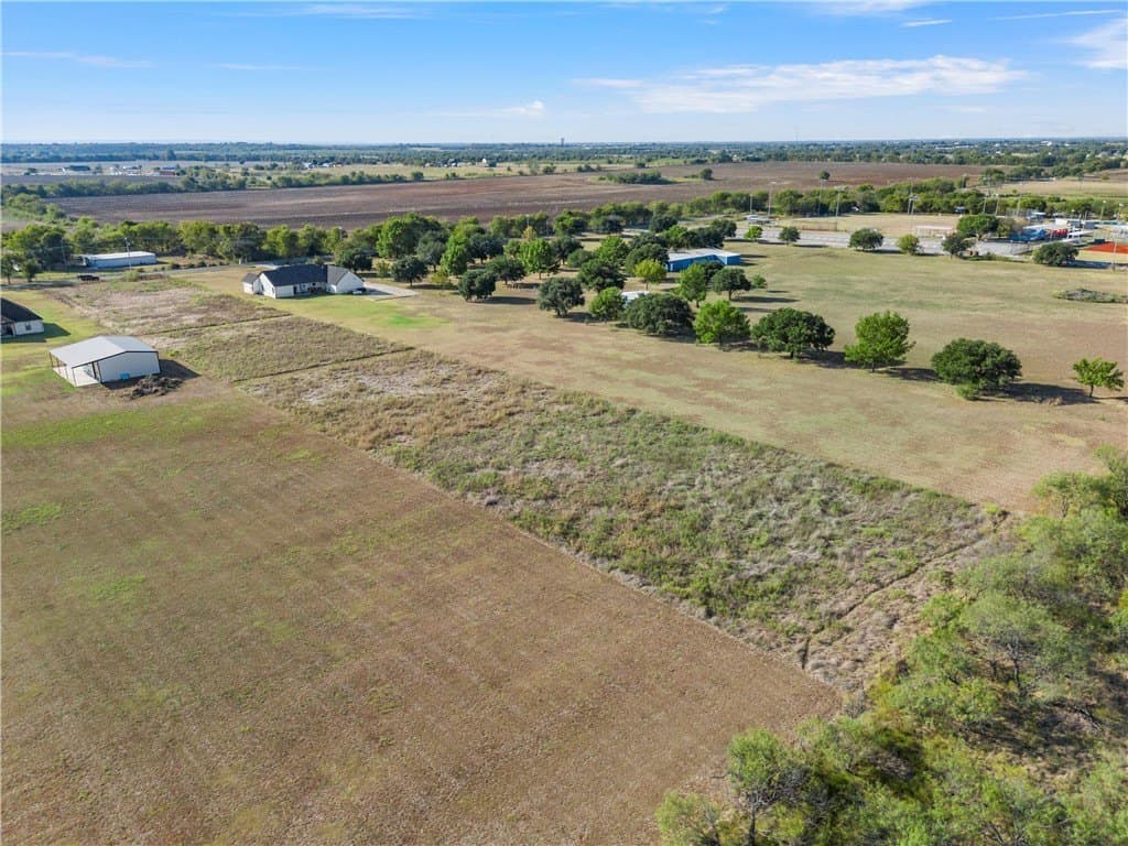 2.28 acres in McLennan County - photo 9