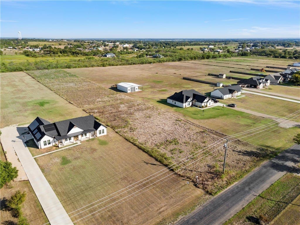 2.28 acres in McLennan County - photo 6