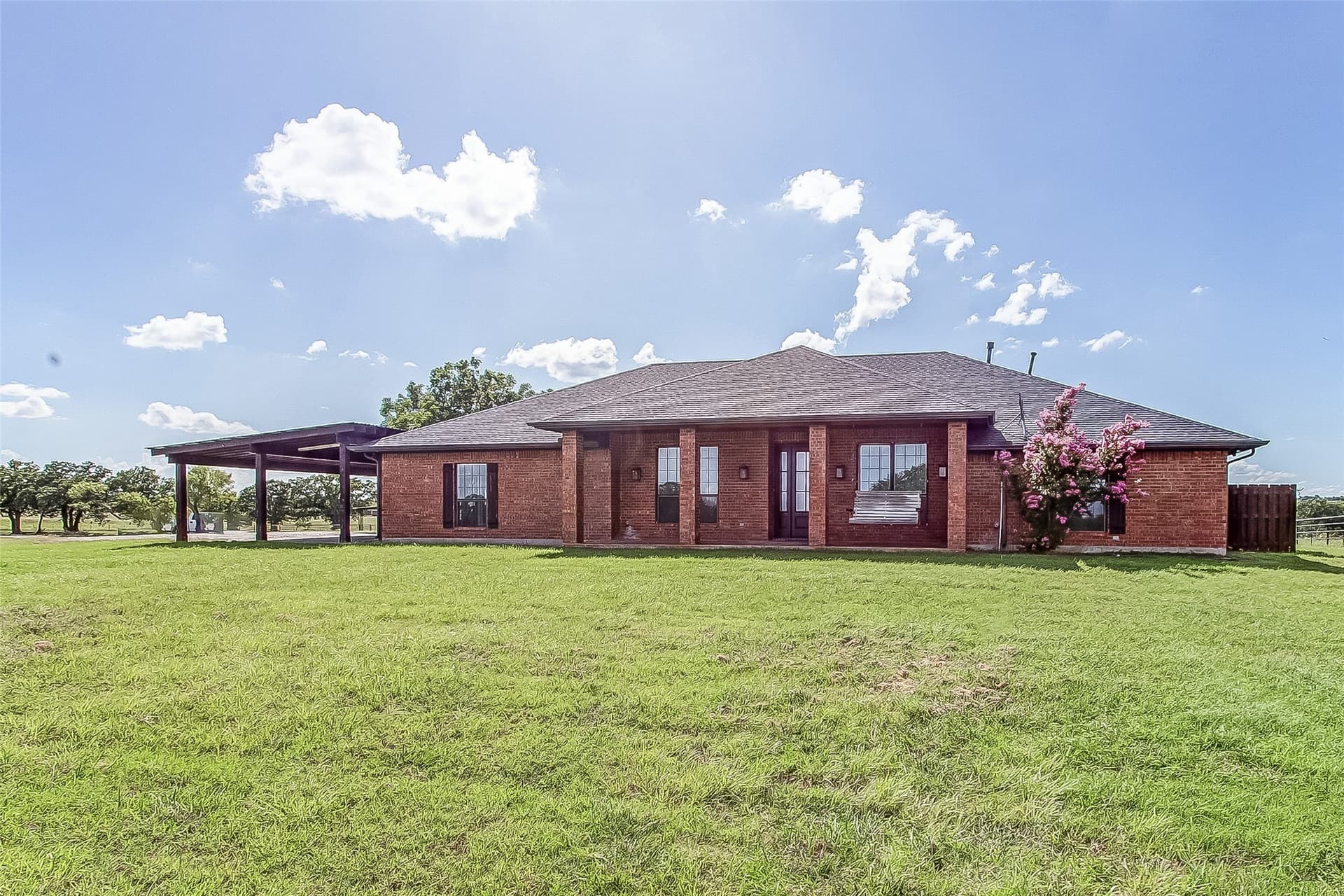 9.35 acres in Wise County gallery image 2