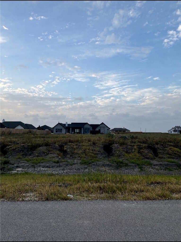0.57 acres in Nueces County gallery image 2