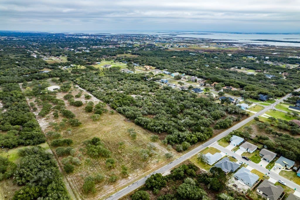 2.3 acres in San Patricio County - photo 7