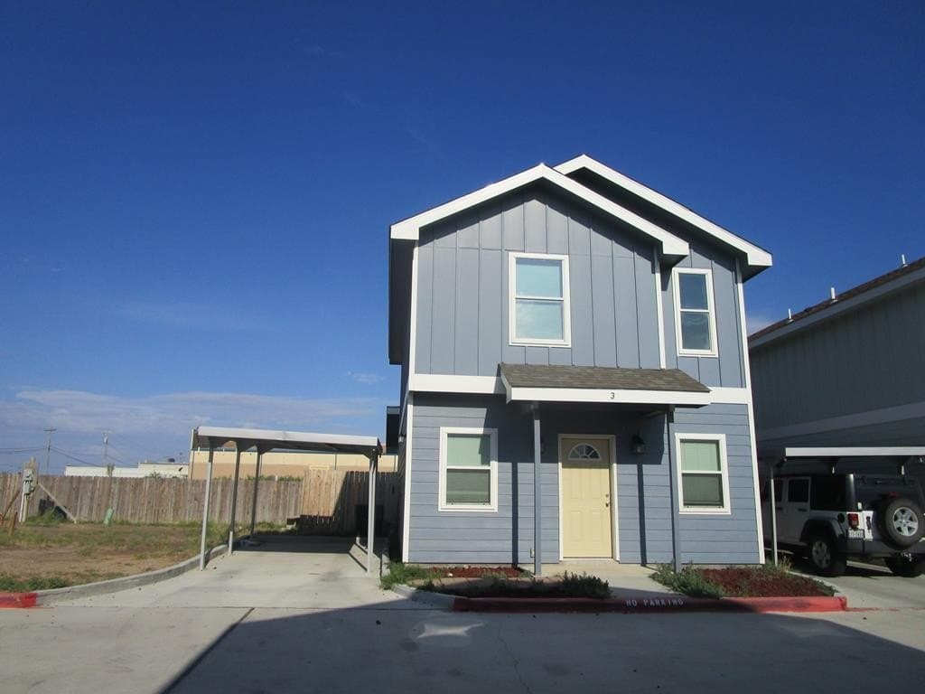 7,000 acres in Maverick County