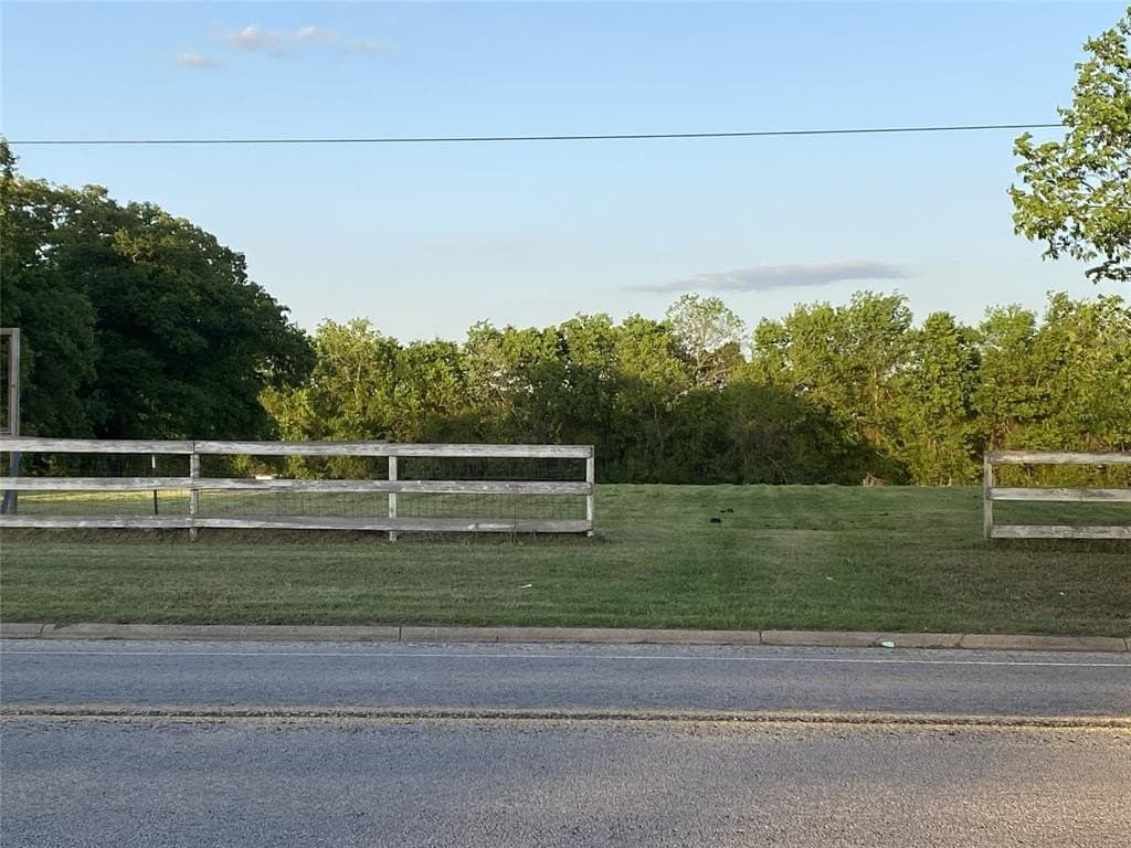 2.52 acres in Cooke County gallery image 3