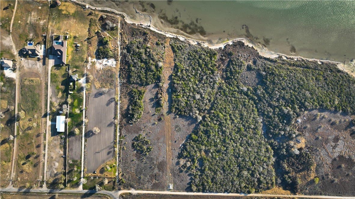 16.34 acres in San Patricio County - photo 6