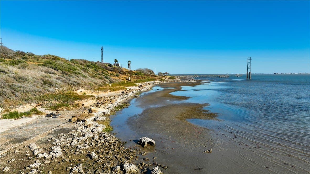 16.34 acres in San Patricio County - photo 11