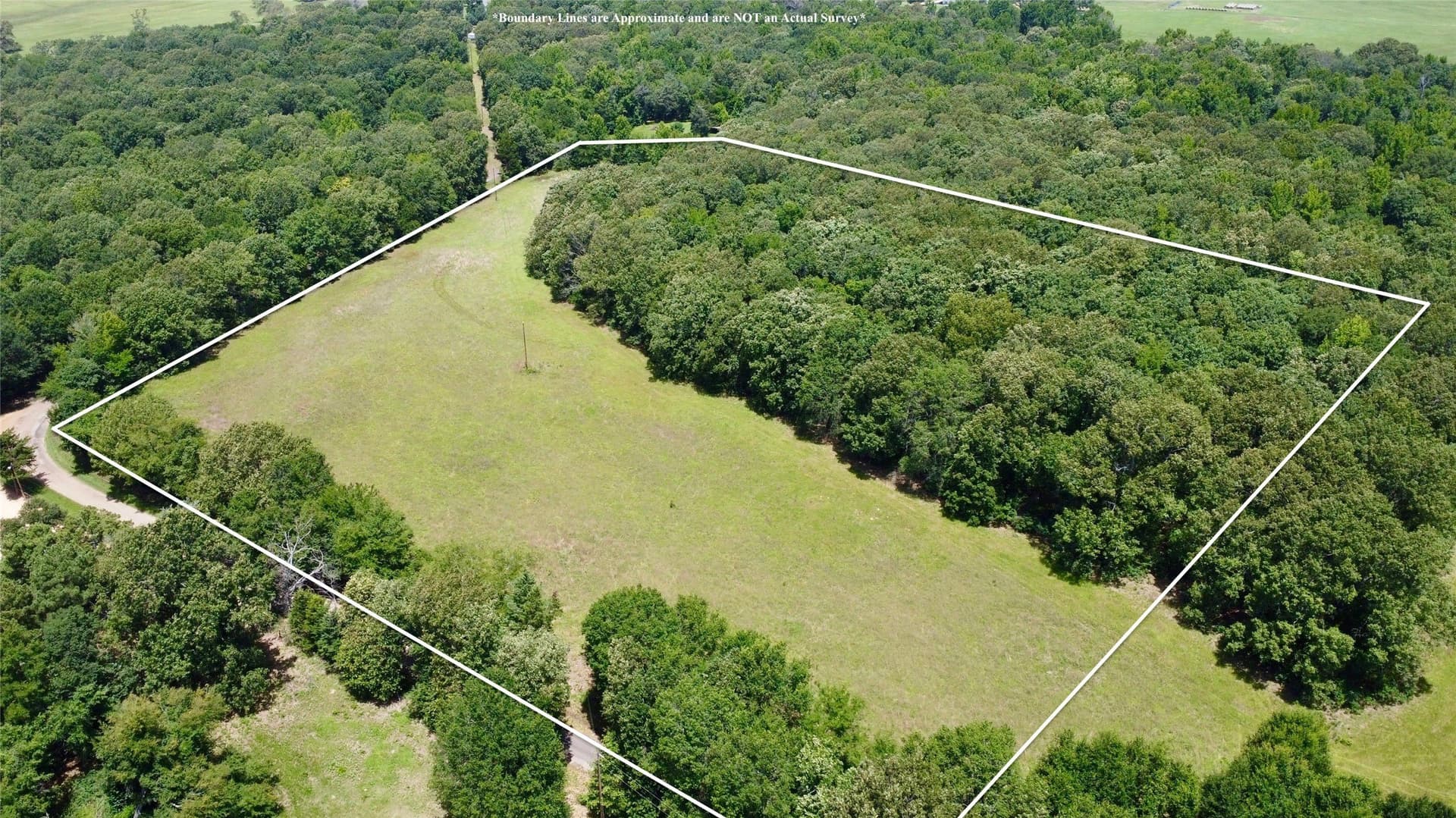 9.7 acres in Lamar County