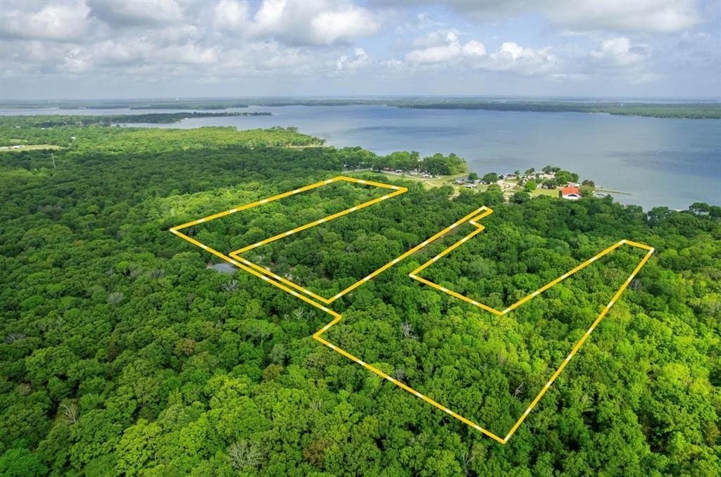 20.54 acres in Hunt County