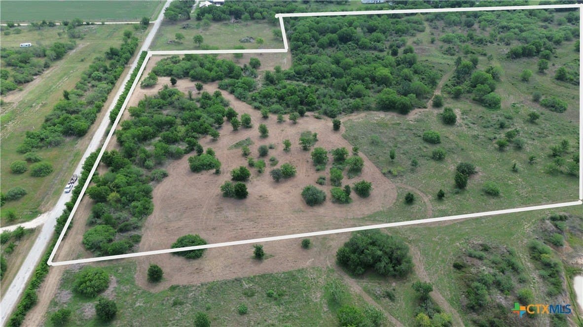 38 acres in Jackson County