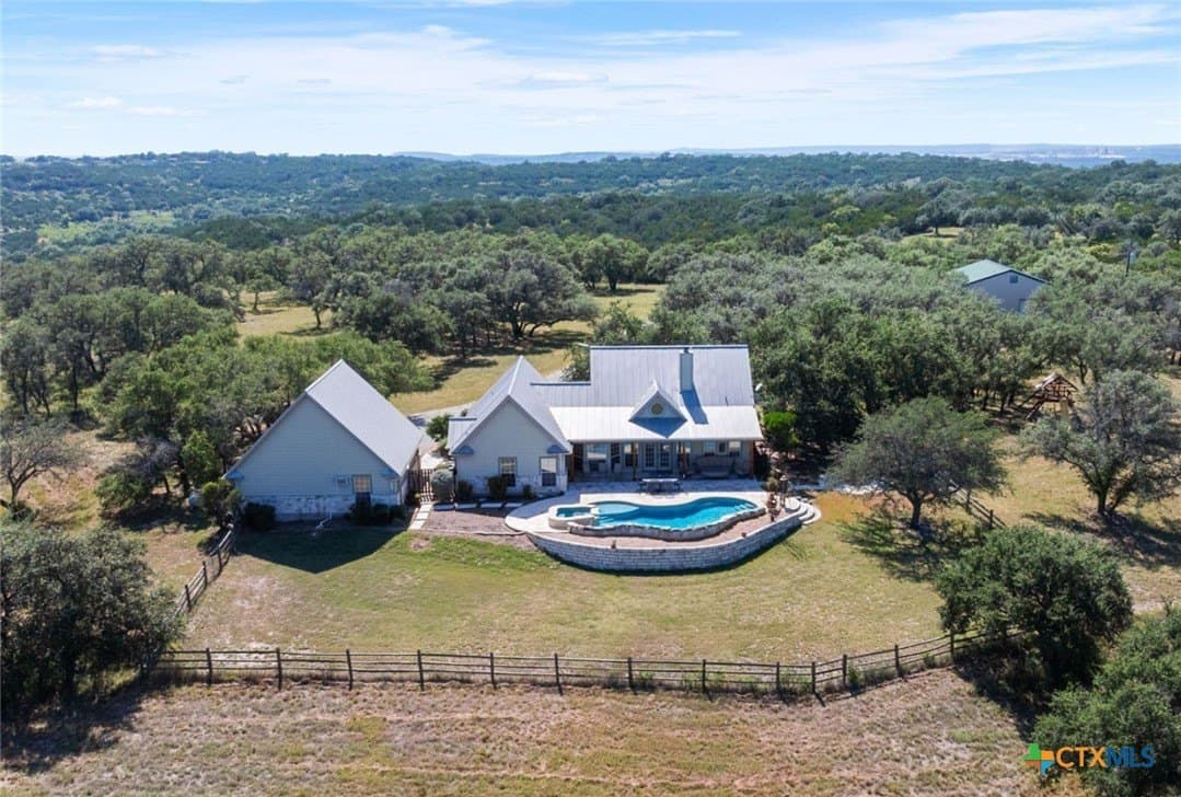 103.89 acres in Burnet County - photo 11