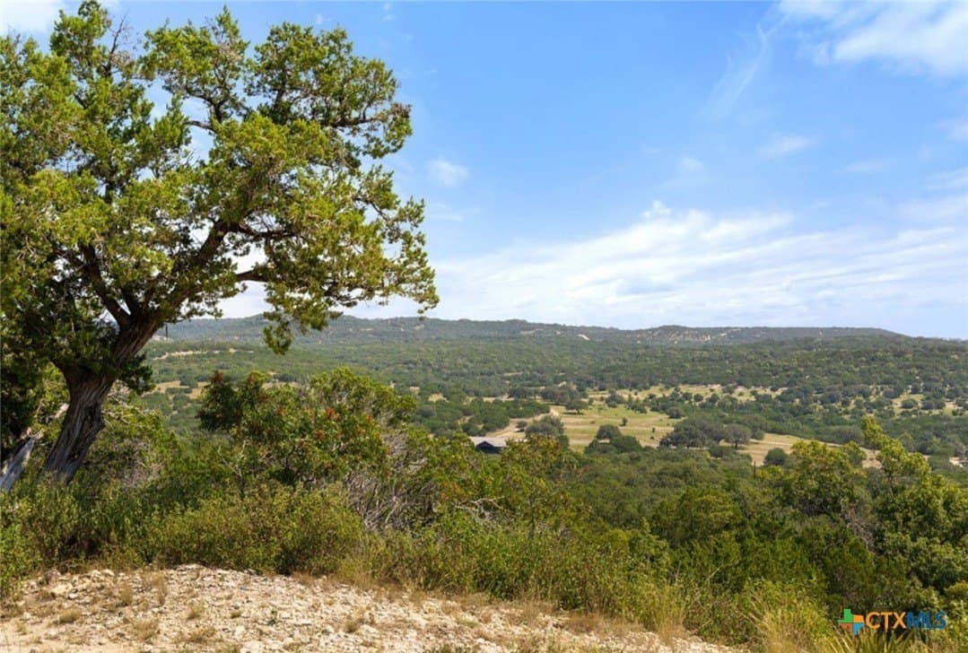 103.89 acres in Burnet County - photo 4
