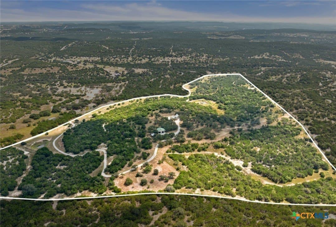 103.89 acres in Burnet County - photo 3