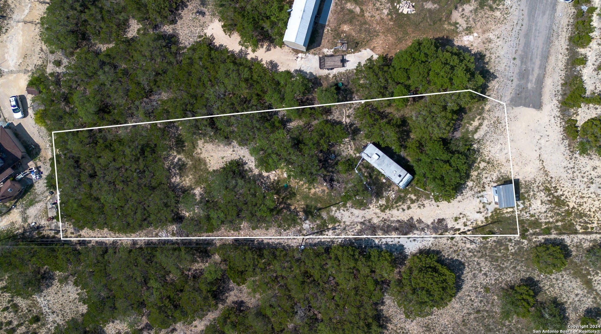 0.46 acres in Bandera County - photo 14