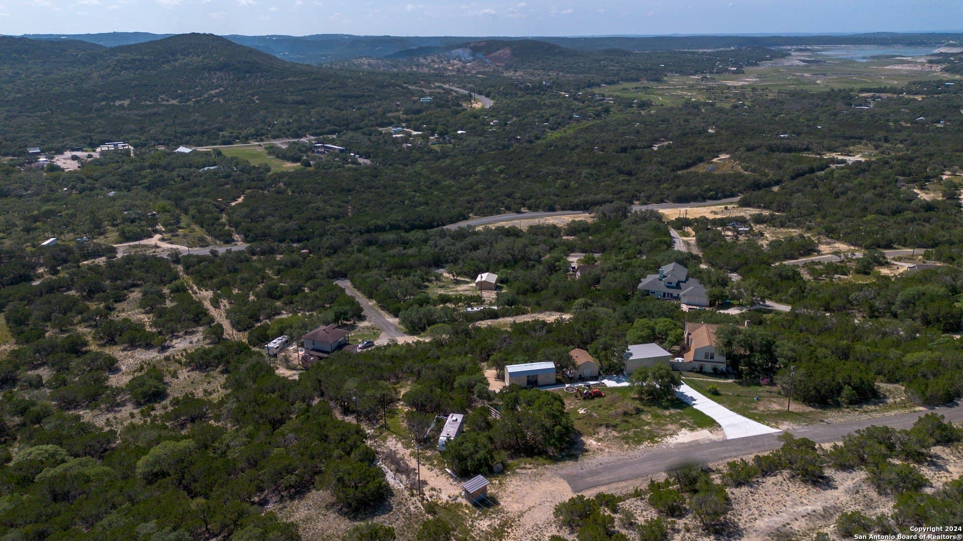 0.46 acres in Bandera County - photo 4