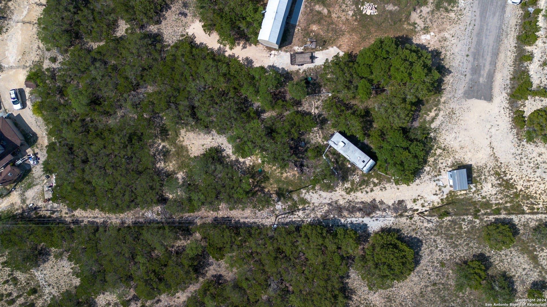 0.46 acres in Bandera County - photo 2