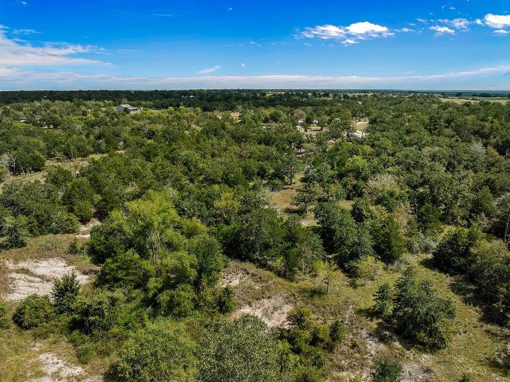 4.89 acres in Burleson County - photo 6