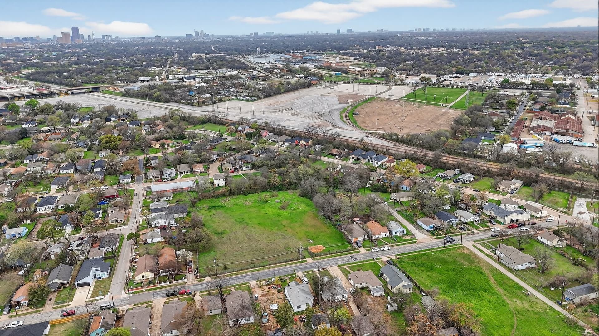 1 acres in Dallas County - photo 11