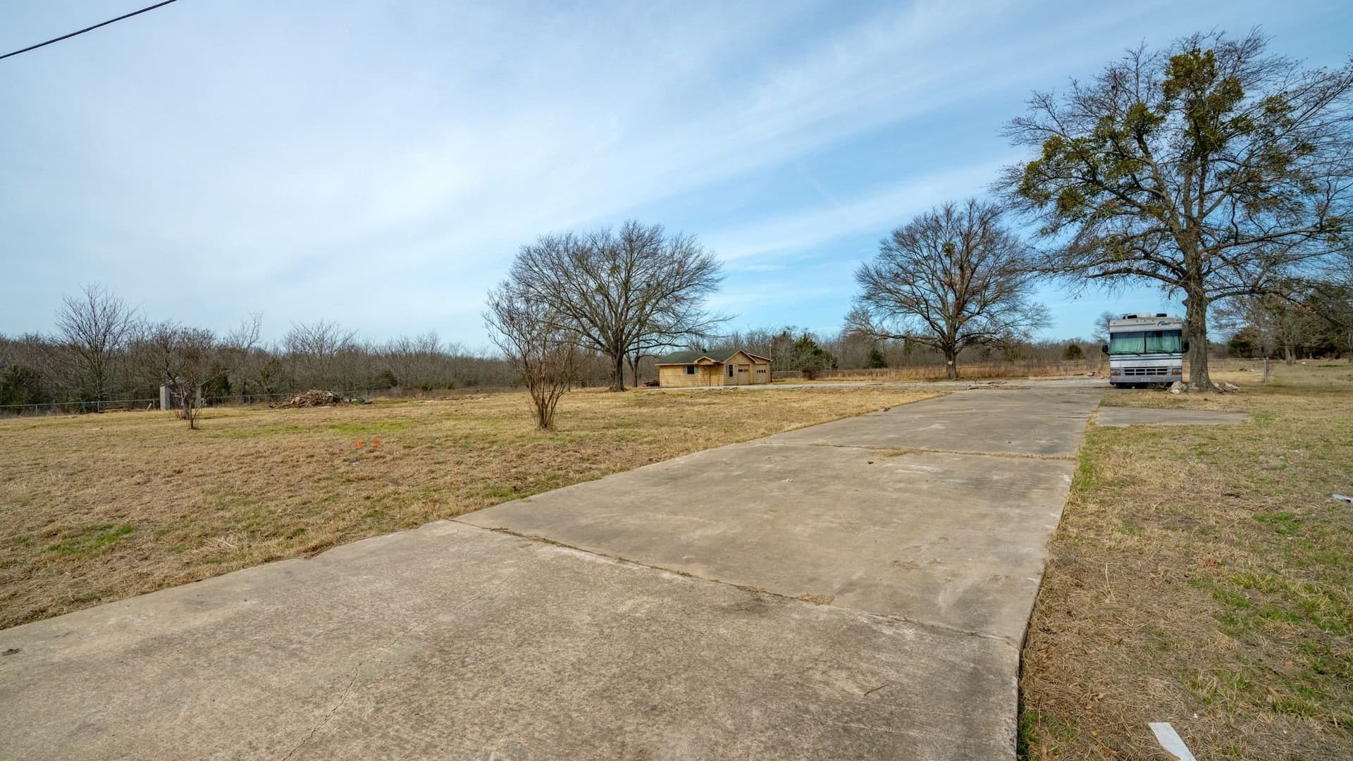0.97 acres in Hunt County - photo 20