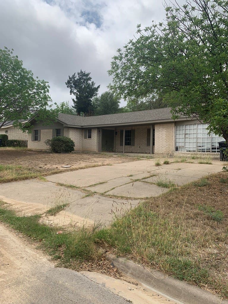 12,615 acres in Maverick County gallery image 2