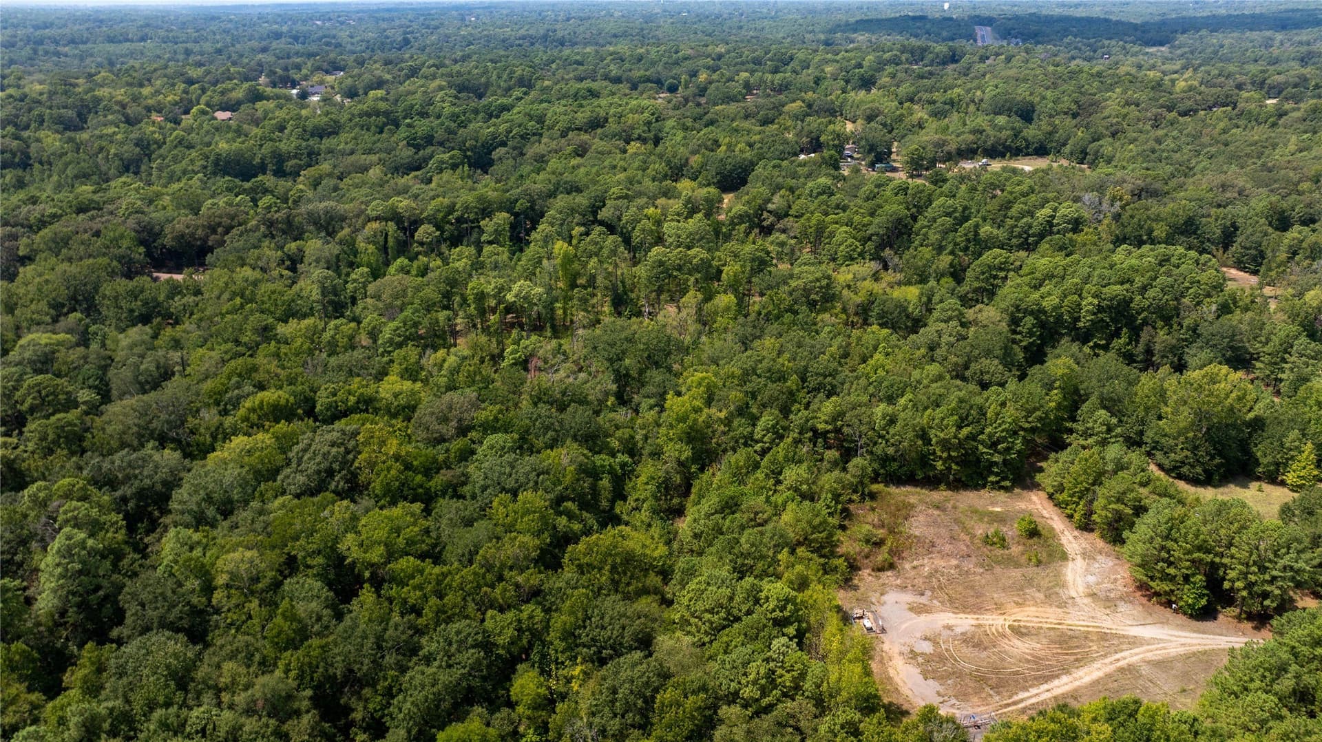 42.11 acres in Gregg County - photo 2