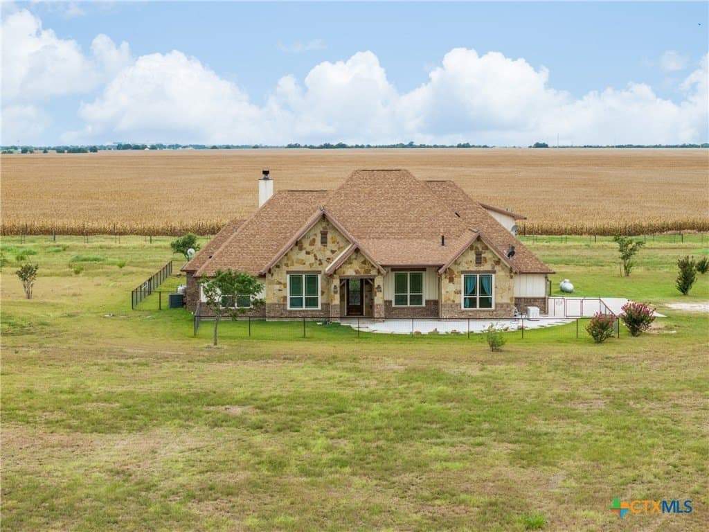 10.02 acres in Williamson County