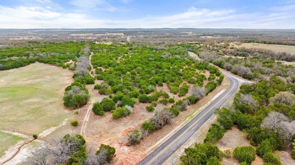 20.02 acres in Bosque County - photo 3