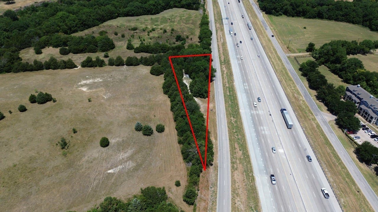 0.76 acres in Ellis County gallery image 3