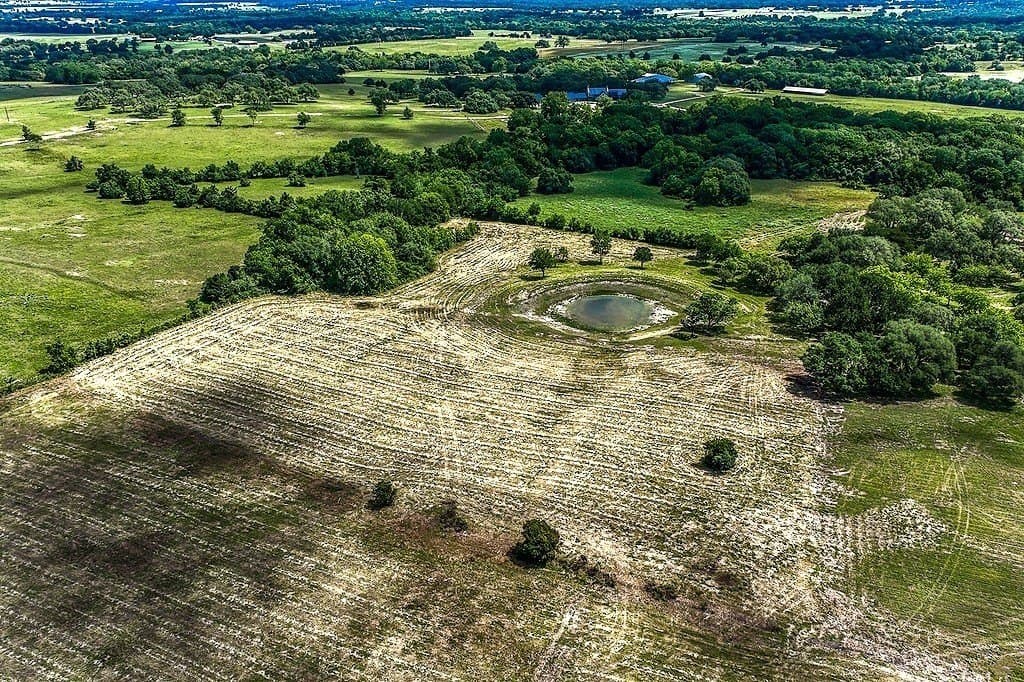 11.5 acres in Washington County gallery image 4