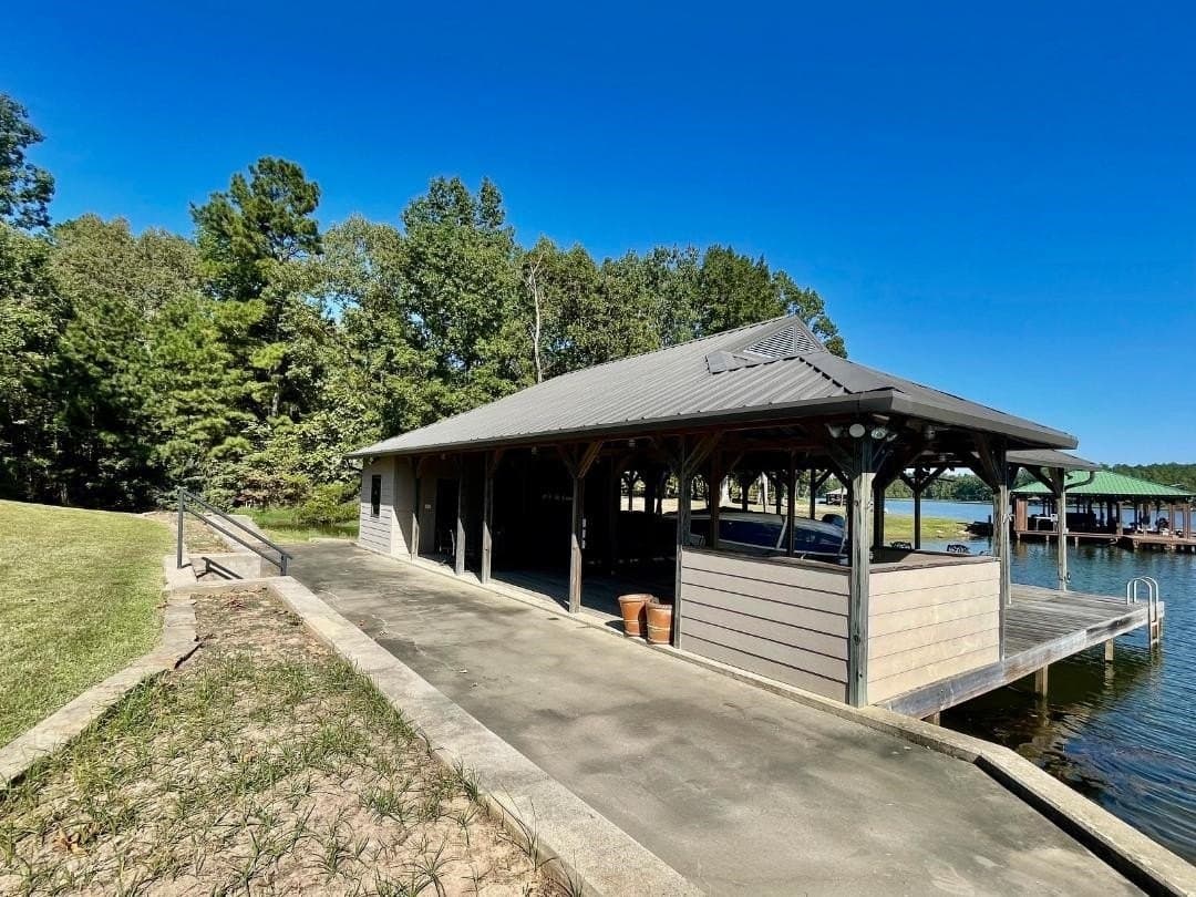 2.5 acres in Panola County featured view