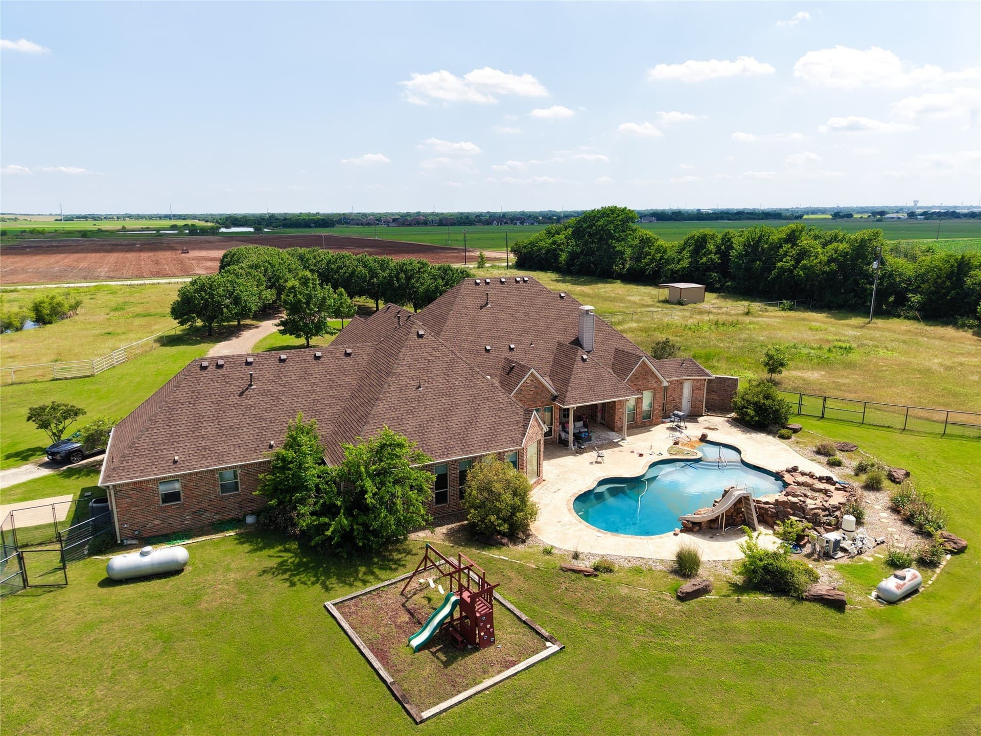 15 acres in Denton County gallery image 2